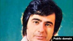 اگرچه عارف برای مخاطبانش با «سلطان قلب ها» شناخته می شود اما از او ترانه های بسياری به يادگار مانده است.