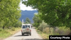 Сегодня появилась надежда на спасение. В Ленингорский район наведались представители Красного Креста