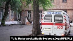 Подвір’я військового госпіталю в Дніпрі, ілюстративне фото