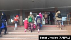 Казакъстанның Җаек шәһәрендәге мәктәп