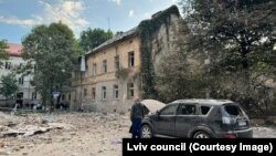 За даними ОВА, через атаку РФ у місті пошкоджені десятки житлових будинків