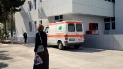 Çärjewiň saglyk pudagy gürelýän COVID sebäpli ‘çagşaýar’. Ilat derman üçin ‘öý goşlaryny satýar’