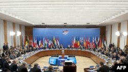 نشست اعضای ناتو در برلین