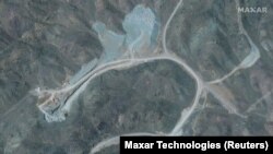 Արբանյակային լուսանկարին Թեհրանից 250 կիլոմետր հարավ գտնվող ուրանի հարստացման Նեթենզի կենտրոնն է, արխիվ