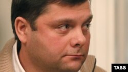 Петр Офицеров