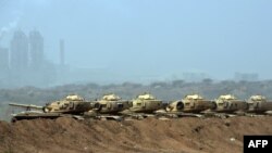 تانک‌های آمریکایی ارتش عربستان سعودی در نزدیکی مرزهای یمن