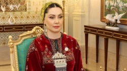 Diňle: Sebitleriň saglyk edaralary uly Berdimuhamedowyň gyzynyň saparyna taýýarlanýar
