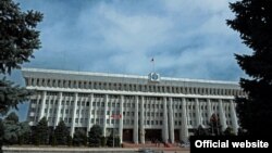 Здание Жогорку Кенеша. Иллюстративное фото. 