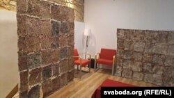 Інсталяцыя беларускай мастачкі Аліны Чорнай