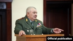 Бывший генсек ОДКБ, экс-глава Генштаба ВС Армении Юрий Хачатуров (архив)