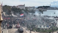 Protest Torcide 8. novembra u Splitu, zbog pritvora osumnjicenih za napad na srpsku nacionalnu manjinu.