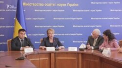 Міністри домовилися: українці зможуть вчитися у школах угорською мовою (відео)