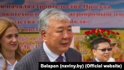 Данияр Үсөнов. Архивдик сүрөт.