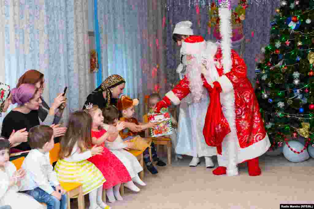 ГIура -Дада совгIаташ доькъуш ву.