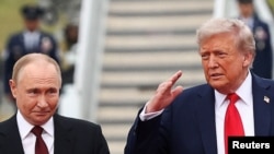 Wladimir Putin we Donald Tramp awgust aýynda Alýaskada bolan duşuşyk wagtynda