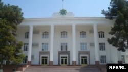 Türkmenistanyň Ylymlar akademiýasynyň binasy