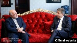 Премьер-министр Армении Карен Карапетян в своей резиденции в Тегеране принял министра нефти ИРИ Бижаном Зангане, 10 октября 2017 г․   