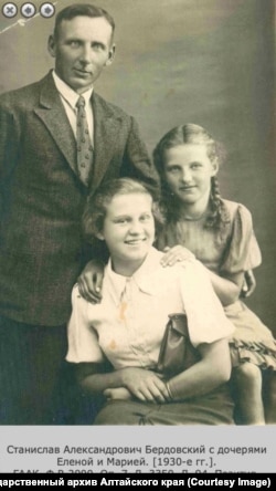 Станіслав Бердовський із дочками