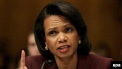 خانم رایس می گوید نيروهای بريتانيايی همچنان به عنوان بخشی از نيروهای ائتلاف در جنوب عراق باقی خواهند ماند.