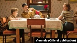 Taika Waititi-nin "Jojo Rabbit" filmindən kadr  