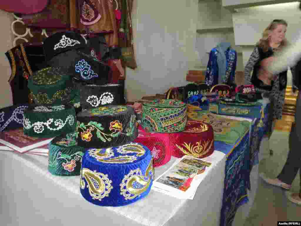 Корылтай кунаклары өчен милли кием ярминкәсе оештырылды