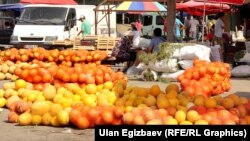 Бишкектеги жашылча базары.