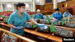 Засідання фракції почнеться о 19 годині