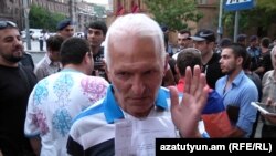 67-летний активист Акоп Назарян