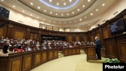 Armenia - Lawmakers, local and central government officials and experts attend parliamentary hearings on government plans to consolidate Armenia's local communities, Yerevan, September 22, 2021.