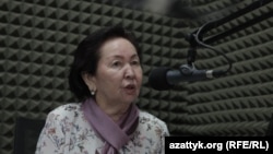 Үмүт Култаева.