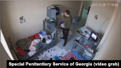 Михаил Саакашвили в руставской тюрьме (архивное фото)