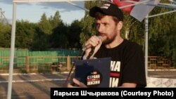 Dzmitry Ivashkou is one of the four associates of Svyatlana Tsikhanouskaya who is on trial. 