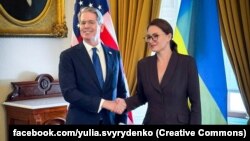 Ukraine's Finance Minister Yulia Svyrydenko and the Secretary of the Treasury Scott Bessent, Washington, 5May2025 