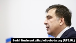 Міхеїл Саакашвілі просить поради у громадськості – йти йому з Віталієм Кличком на вибори, чи ні