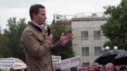 Казанские чиновники ретировались с митинга с позором