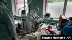 Раніше була зайнята понад половина від 900 ліжок, тепер такий же показник фіксується на 1700 ліжок, призначених для хворих на COVID-19