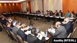 Очрашу барышы, Киевның HАYYAT кунакханәсе, 18 сентябрь 2012