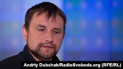 За словами В’ятровича, якщо харківські посадовці ухвалять рішення повернути вулиці ім’я Жукова, Інститут національної пам’яті звернеться до Генеральної прокуратури