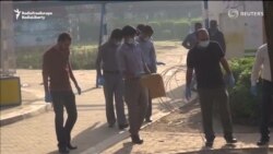 Терговчилар Лаҳордаги портлаш жойини кўздан кечирмоқда