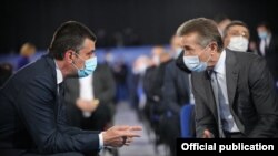 Գեորգի Գախարիան և Բիձինա Իվանիշվիլին, արխիվ