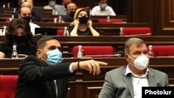Armenia -- Deputies from the opposition Prosperous Armenia Party attend a parliament session, Yerevan, September 4, 2020.