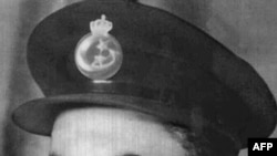 Погляд у політичне минуле Хосні Мубарака