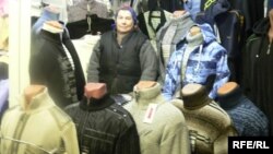 Казанның Вьетнам базарында сәүдә итүче апа