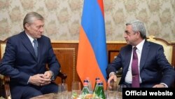 Армения - Президент Армении Серж Саргсян принимает генсека ОДКБ Николая Бордюжу, Ереван, 7 октября 2014 г.