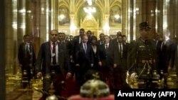 Віктор Орбан у Москві домовляється з президентом Росії Володимиром Путіним про нові поставки газу