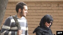 براساس تازه ترين آمار رسمی«از هر ۴ ازدواج در تهران و ۷ ازدواج در شهرستان ها يک مورد منجر به طلاق می شود».