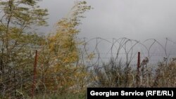 Общая протяженность границы составляет порядка 360 км. Осетинская сторона неоднократно предлагала представителям Грузии сесть за стол переговоров и обсудить все проблемы, связанные с демаркацией