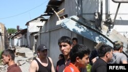 Ўнлаб хонадон кули кўкка совурилган Мажримтол маҳалласида омон қолган уйлар энди ҳукумат бош планига кўра, бузилиши мумкин.