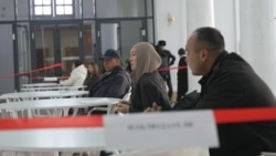 Добушканалардын биринде. Байкоочулар. 2025-жылдын 20-ноябры.