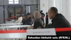 Добушканалардын биринде. Байкоочулар. 2025-жылдын 20-ноябры.